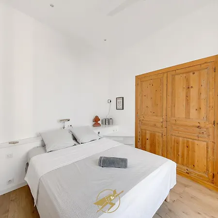 Grand T2 Hausmannien Face A La Gare - Thd Fibre - Park Proche - Clim Апартаменти Єр