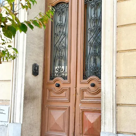 Апартаменти Grand T2 Hausmannien Face A La Gare - Thd Fibre - Park Proche - Clim