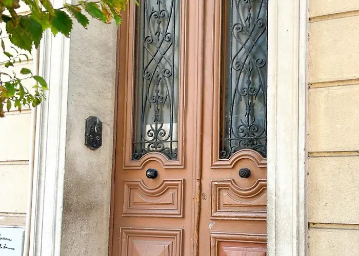 Апартаменти Grand T2 Hausmannien Face A La Gare - Thd Fibre - Park Proche - Clim